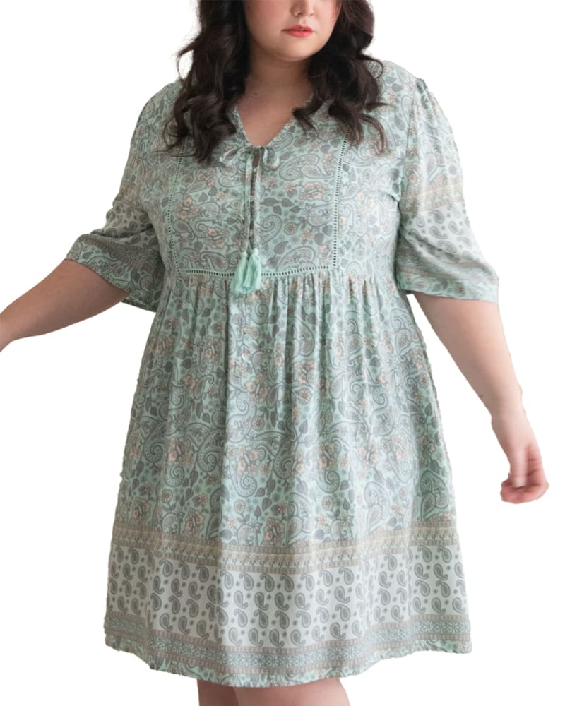 Front of a model wearing a size XL Nelly Dress A-line Bohemian Print Tassels Green in Green by ANNICK. | dia_product_style_image_id:282084
